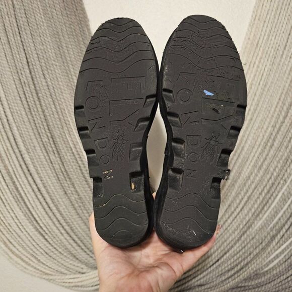 Fly London Piat Black Patent Leather Sandals Sz 41 (US-10.5) - Picture 6 of 6